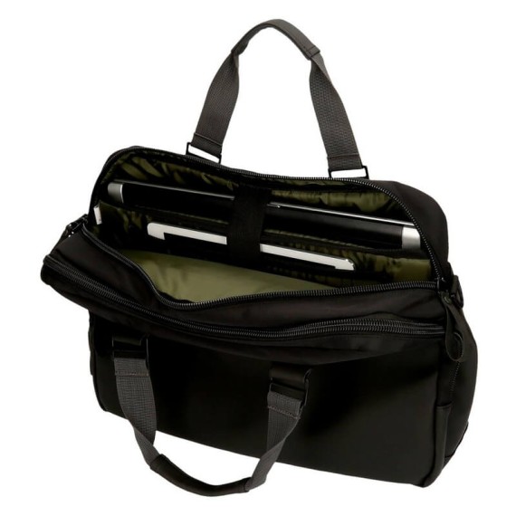 Pasta para Portátil 15.6” Pepe Jeans SAIL Preto | Ref. 186.7146621 Pasta para Portátil 15.6” Pepe Jeans SAIL Preto | Ref. 186.7146621