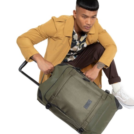 Mala/Trolley de Cabine Eastpak 51cm 2 Rodas Upright TRANVERZ CNNCT S Khaki | Ref. 267.94DC06 Mala/Trolley de Cabine Eastpak 51cm 2 Rodas Upright TRANVERZ CNNCT S Khaki | Ref. 267.94DC06