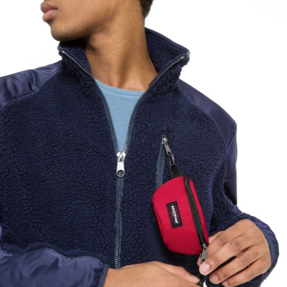 Porta Moedas Eastpak B. Cint. MINI SPRINGER Sailor Red | Ref. 267.15F84Z Porta Moedas Eastpak B. Cint. MINI SPRINGER Sailor Red | Ref. 267.15F84Z