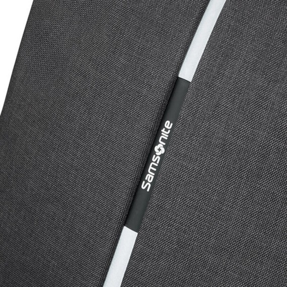 Samsonite Mochila Anti-Roubo para Portátil 15.6'' c/ Porta USB SECURIPAK Preta | Ref. 92KA600109 Samsonite Mochila Anti-Roubo para Portátil 15.6'' c/ Porta USB SECURIPAK Preta | Ref. 92KA600109