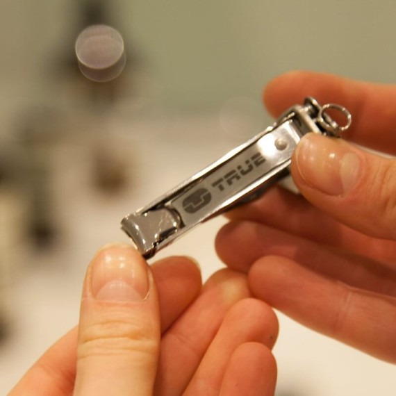 TRUE UTILITY TU215 Porta-Chaves Corta Unhas + Multi-Ferramentas | Ref. 314.TU215