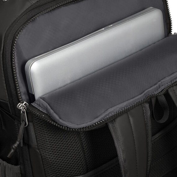 Samsonite Mochila Grande para Portátil 15.6'' Expansível MIDTOWN Preta | Ref. 92KE300309 Samsonite Mochila Grande para Portátil 15.6'' Expansível MIDTOWN Preta | Ref. 92KE300309