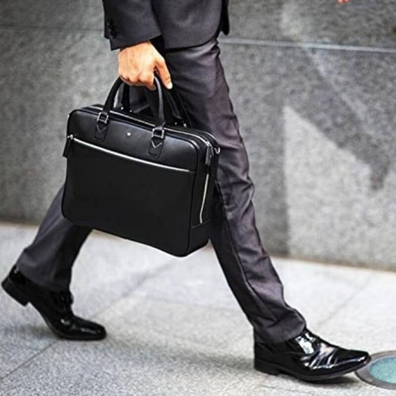 Pasta Messenger 15" Montblanc SARTORIAL Preta | Ref. 238.113184