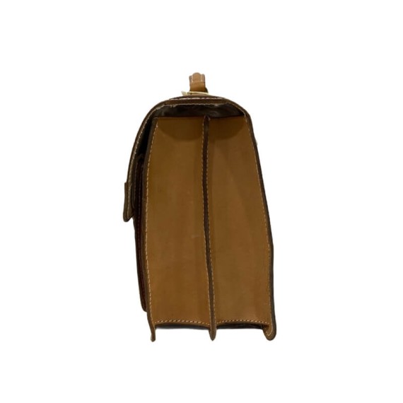 Pasta Executiva em Seleiro 2 Divisões JA Concept Design | Ref. 284.1110