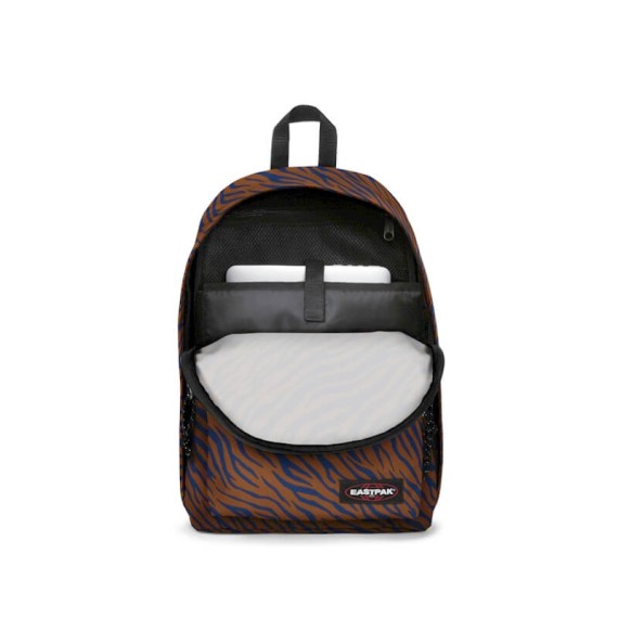 Mochila Eastpak para Portátil OUT OF OFFICE Safari Zebra | Ref.267.767J24