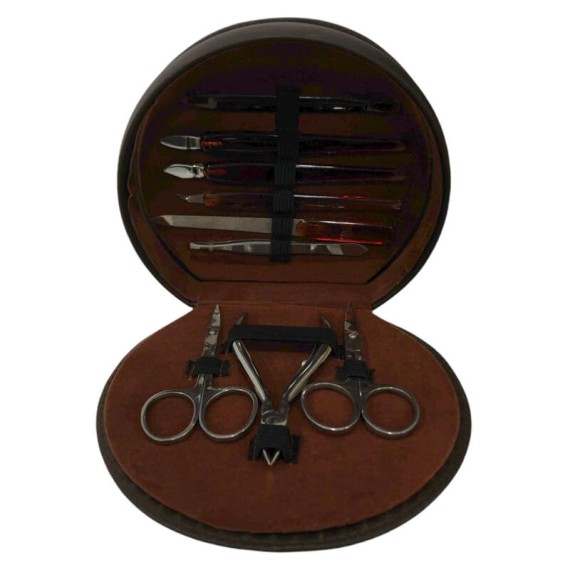 Estojo Redondo de Manicura Castanho | Ref. 86.125