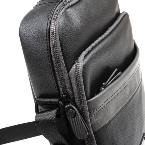 Bolsa de Tiracolo c/ Pega Matties REPORTEROS SPORT Preta | Ref. 132.40023P