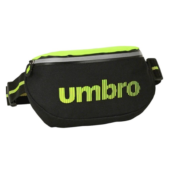 Bolsa de Cintura Umbro ESSENTIALS Preta | Ref. 248.812237911 Bolsa de Cintura Umbro ESSENTIALS Preta | Ref. 248.812237911