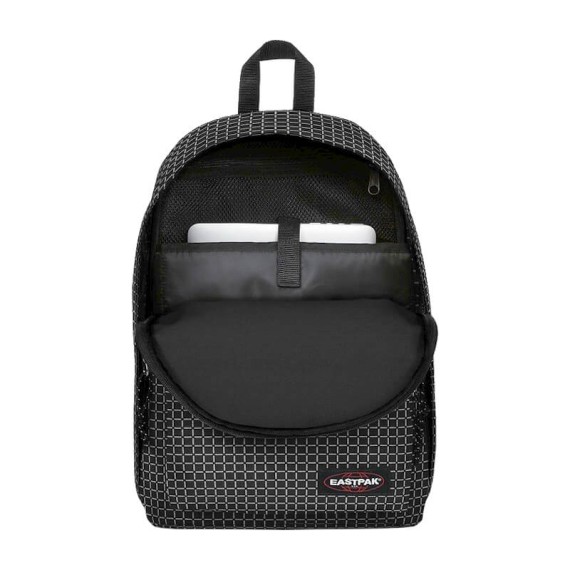 Mochila Eastpak para Portátil 13.3” OUT OF OFFICE Refleks Black | Ref. 267.767U36