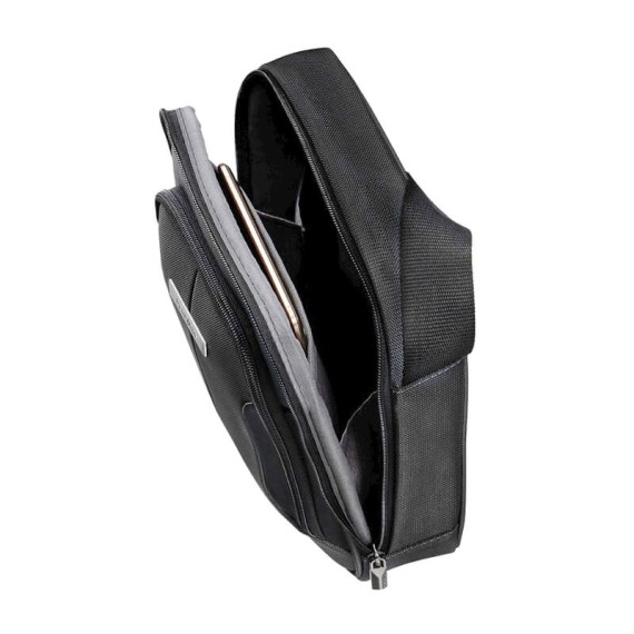 Samsonite Bolsa Crossover Tablet 9.7'' XBR Preto | Ref. 9208N00209 Samsonite Bolsa Crossover Tablet 9.7'' XBR Preto | Ref. 9208N00209