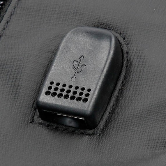 Mochila para Portátil 13” Adapt. Pepe Jeans STRAPS Preta | Ref. 186.7662031