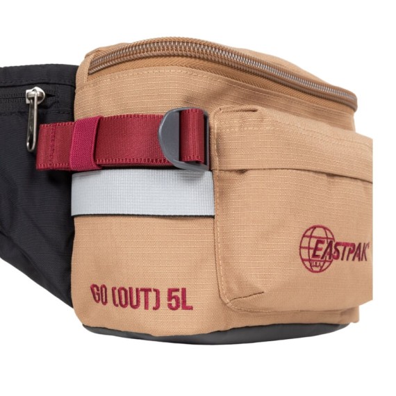 Bolsa de Cintura Eastpak OUT BUMBAG Out Brown | Ref. 267.BEJ9A8