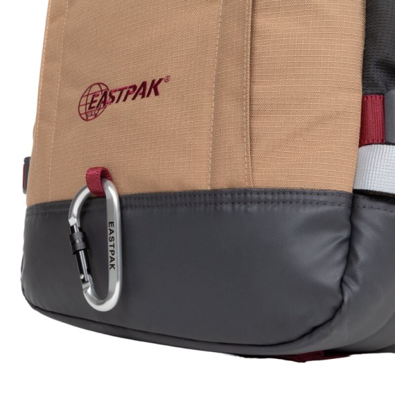 Mochila para Portátil 16” Eastpak OUT SAFEPACK Out Brown | Ref. 267.BEL9A8