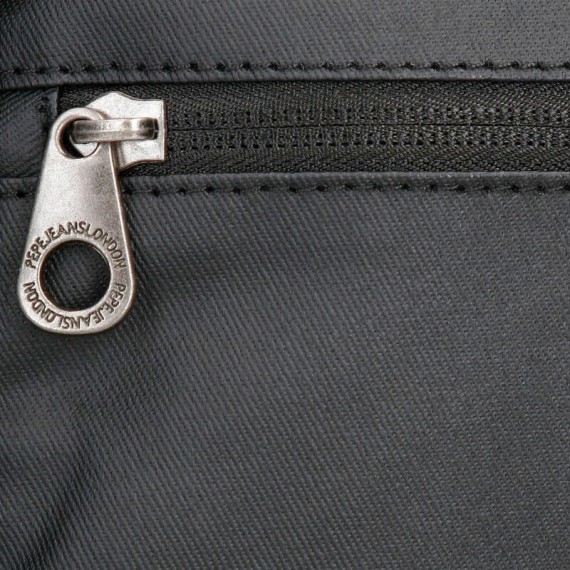 Bolsa de Tiracolo Pequena c/ Bolso Frontal Pepe Jeans CARDIFF Preta | Ref. 186.7635231