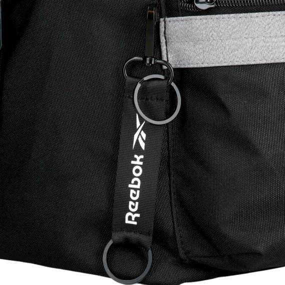 Mochila para Portátil 15.6” 44cm Reebok ANDOVER Preta | Ref. 186.8672321 Mochila para Portátil 15.6” 44cm Reebok ANDOVER Preta | Ref. 186.8672321