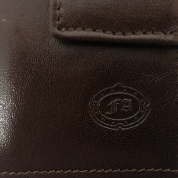 Chaveiro c/ Porta-Moedas em Pele F. ANTUNES Castanho | Ref. 183.150C