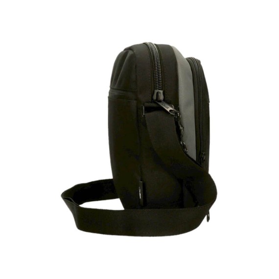 Bolsa de Tiracolo c/ Bolso Frontal Reebok DEXTER Preta | Ref. 186.8835221 Bolsa de Tiracolo c/ Bolso Frontal Reebok DEXTER Preta | Ref. 186.8835221