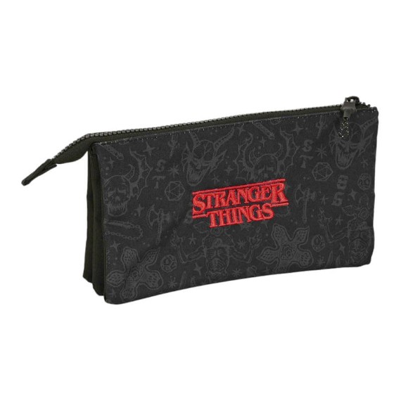 Estojo Escolar Triplo STRANGER THINGS Preto | Ref. 248.812387744 Estojo Escolar Triplo STRANGER THINGS Preto | Ref. 248.812387744