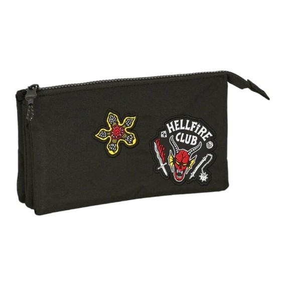 Estojo Escolar Triplo STRANGER THINGS Preto | Ref. 248.812387744 Estojo Escolar Triplo STRANGER THINGS Preto | Ref. 248.812387744