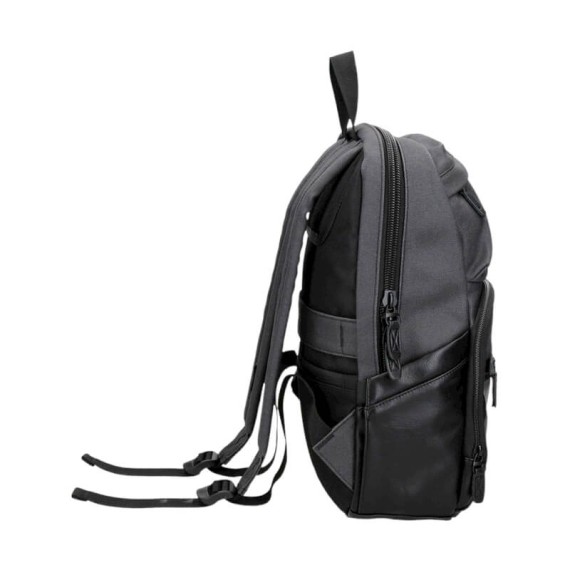 Mochila para Portátil 12” C/ USB Pepe Jeans GRAYS Preta | Ref. 186.7792031 Mochila para Portátil 12” C/ USB Pepe Jeans GRAYS Preta | Ref. 186.7792031