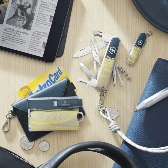 Canivete 91mm VICTORINOX Companion New York Style | Ref. 320.13909.E223