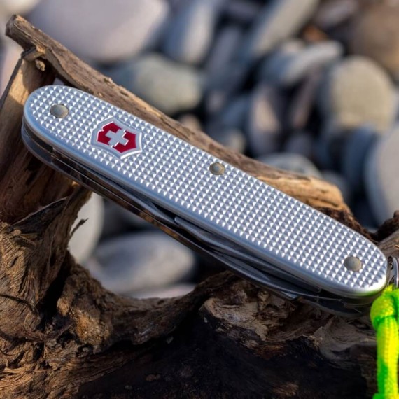 Canivete 93mm VICTORINOX Pioneer Alox Prateado | Ref. 320.08201.26