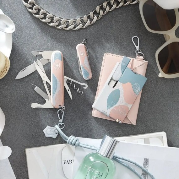 Swiss Card Classic VICTORINOX Paris Style | Ref. 320.07100.E221