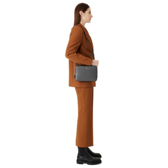 Bolsa Mini Messenger MONTBLANC Sartorial Cinzenta | Ref. 238.130309 Bolsa Mini Messenger MONTBLANC Sartorial Cinzenta | Ref. 238.130309