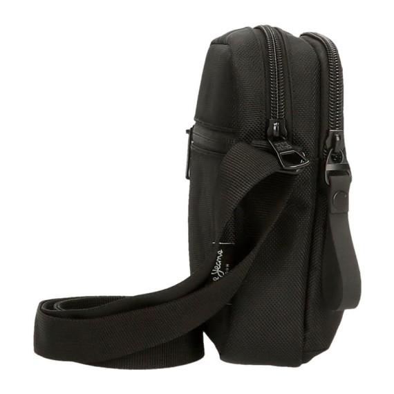 Bolsa de Tiracolo Pequena 2C PEPE JEANS Bromley 24 Preta | Ref. 186.7065141 Bolsa de Tiracolo Pequena 2C PEPE JEANS Bromley 24 Preta | Ref. 186.7065141