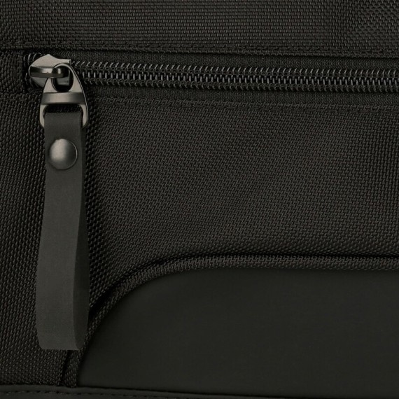 Bolsa de Tiracolo Pequena 2C PEPE JEANS Bromley 24 Preta | Ref. 186.7065141 Bolsa de Tiracolo Pequena 2C PEPE JEANS Bromley 24 Preta | Ref. 186.7065141