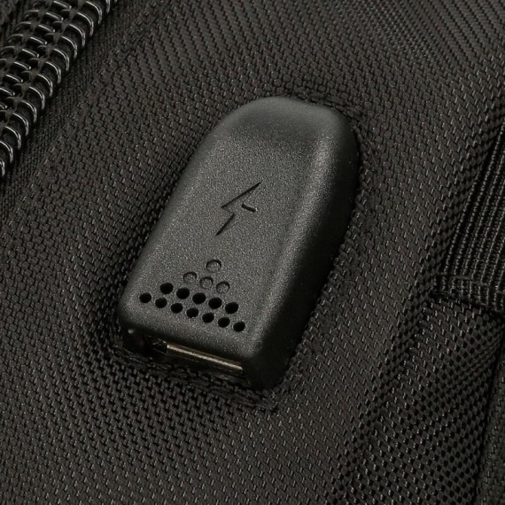 Mochila para Portátil 13.3’’ Adapt. 2C PEPE JEANS Bromley 24 Preta | Ref. 186.7062041