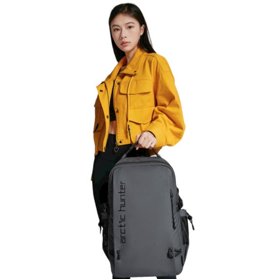 Mochila para Portátil 15.6” ARCTIC HUNTER Preta B00530 | Ref. 235.ARMO346