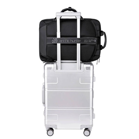 Mochila/Pasta para Portátil 15.6” Easyjet ARCTIC HUNTER Preta B00540 | Ref. 235.ARMO343P Mochila/Pasta para Portátil 15.6” Easyjet ARCTIC HUNTER Preta B00540 | Ref. 235.ARMO343P