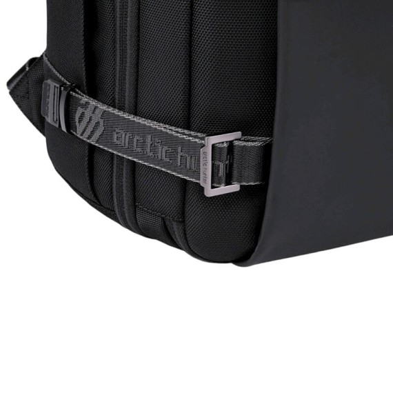 Mochila/Pasta para Portátil 15.6” Easyjet ARCTIC HUNTER Preta B00540 | Ref. 235.ARMO343P Mochila/Pasta para Portátil 15.6” Easyjet ARCTIC HUNTER Preta B00540 | Ref. 235.ARMO343P