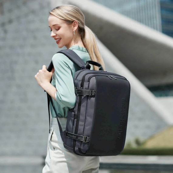 Mochila/Pasta para Portátil 15.6” Easyjet ARCTIC HUNTER Preta B00540 | Ref. 235.ARMO343P Mochila/Pasta para Portátil 15.6” Easyjet ARCTIC HUNTER Preta B00540 | Ref. 235.ARMO343P