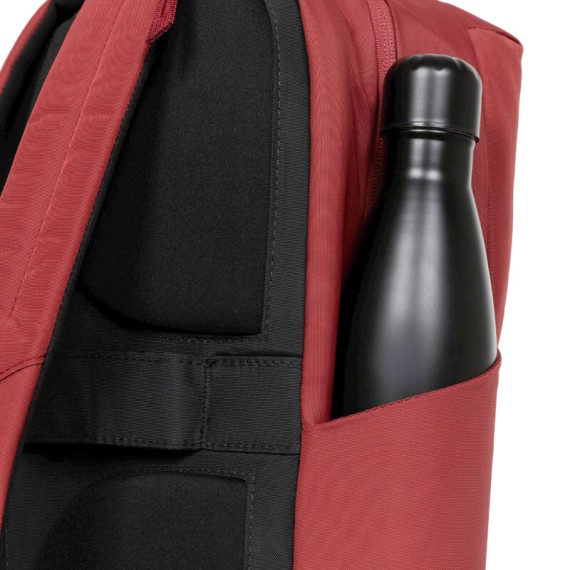 Mochila EASTPAK para Portátil 16” Tecum F CNNCT F Burgun | Ref. 267.35BE95A4