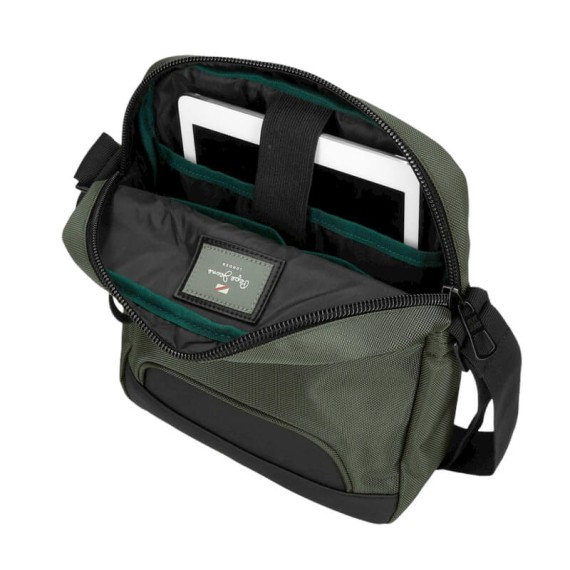 Bolsa de Tiracolo para Tablet PEPE JEANS Bromley 24 Verde | Ref. 186.7065642 Bolsa de Tiracolo para Tablet PEPE JEANS Bromley 24 Verde | Ref. 186.7065642