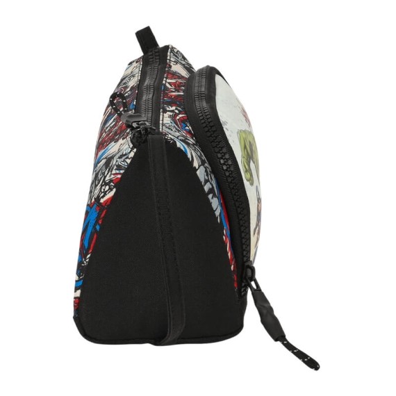 Estojo Escolar c/ Bolso Exterior AVENGERS Forever Preto | Ref. 248.412384917 Estojo Escolar c/ Bolso Exterior AVENGERS Forever Preto | Ref. 248.412384917