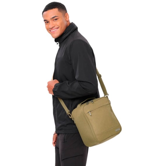 Lancheira Térmica Airy TOTTO A08 Bege | Ref. 330.AC61IND0692A08