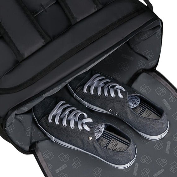 AMERICAN TOURISTER Saco/Mochila de Viagem L Trailgo Preto | Ref. 92MG400309