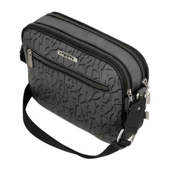 ANEKKE Bolsa Crossbody Média Core Crust Preta | Ref. 280.39893-188 ANEKKE Bolsa Crossbody Média Core Crust Preta | Ref. 280.39893-188