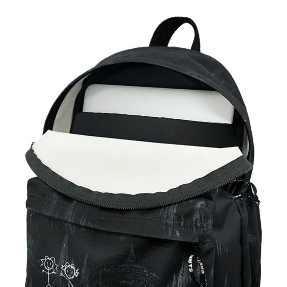 GHUTS Mochila Clássica Portátil GH211 P54 Wunderland B&W | Ref. 294.2421154 GHUTS Mochila Clássica Portátil GH211 P54 Wunderland B&W | Ref. 294.2421154
