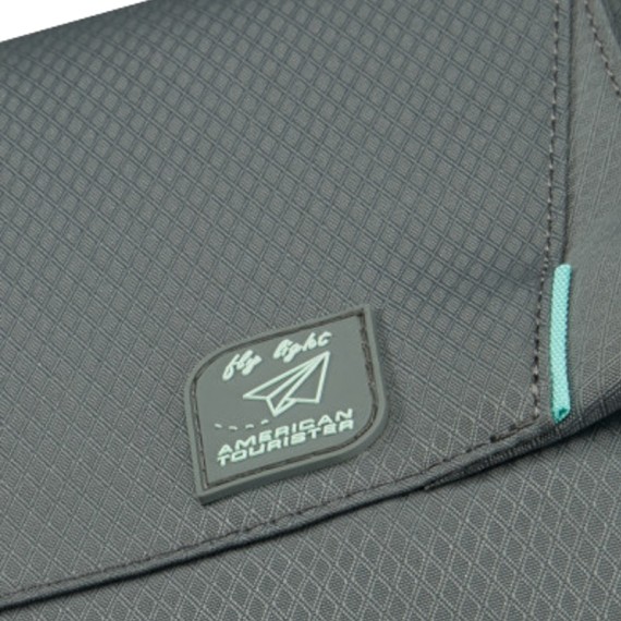 AMERICAN TOURISTER Mala de Cabine 55cm 4R Exp. AeroSpin Basalto | Ref. 92MH600118