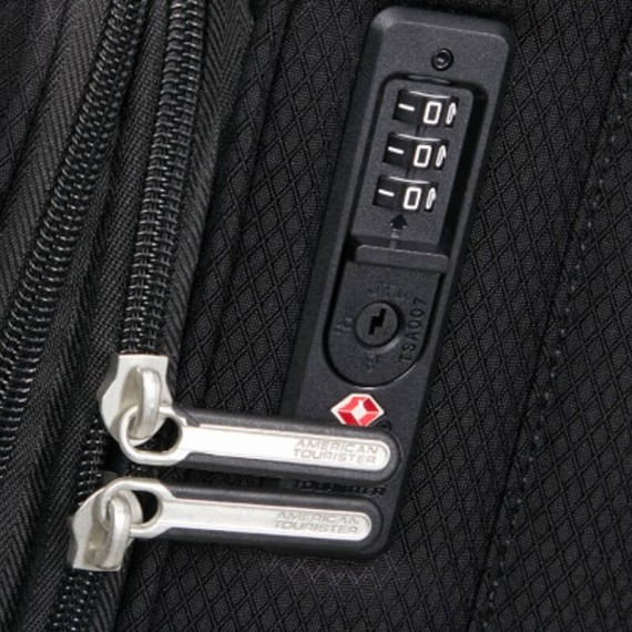 AMERICAN TOURISTER Mala de Cabine 55cm 4R Exp. AeroSpin Preta | Ref. 92MH600109