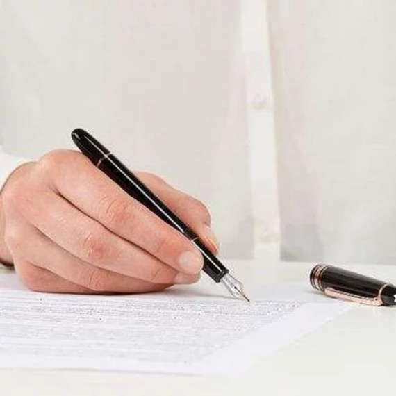 Caneta-tinteiro 145 MONTBLANC (M) Meisterstück Revestida Rose Gold Preta | Ref. 238.132485