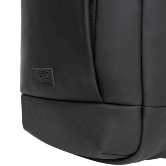 Mochila EASTPAK para Portátil 16” Tecum F CNNCT F MatBlac | Ref. 267.BE91F5
