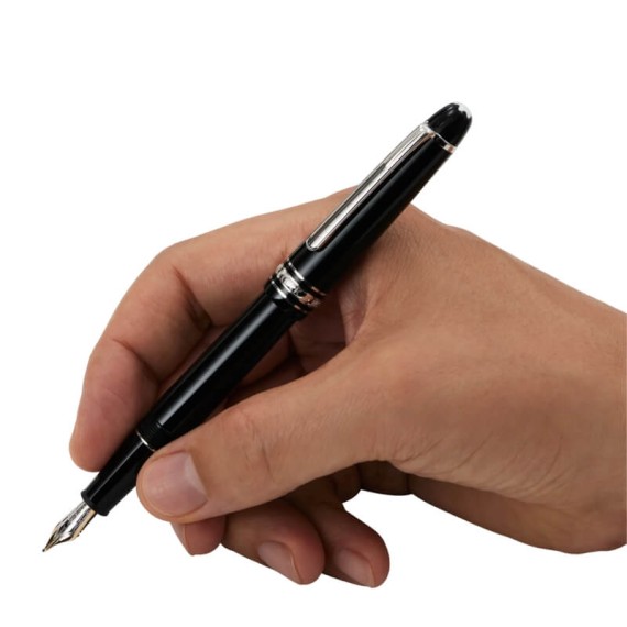 Caneta-tinteiro 149 MONTBLANC Meisterstück (M) Revestida Platina Preta | Ref. 238.132105