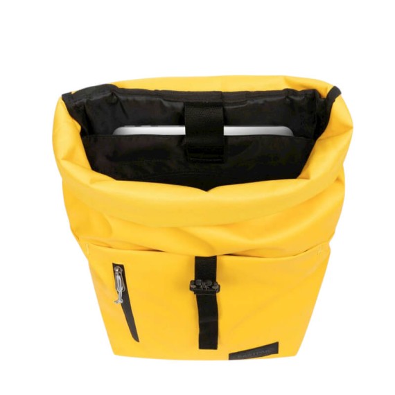 Mochila EASTPAK para Portátil 13” UP Roll Tarp Yolk | Ref. 267.BGF3O5