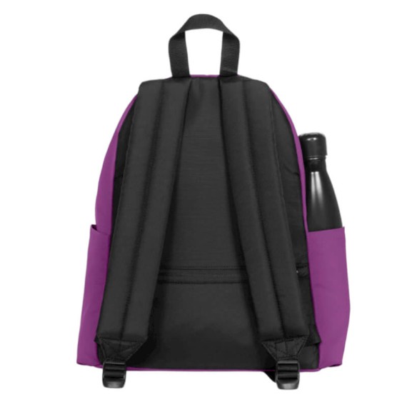 Mochila EASTPAK para Portátil 14” Day Pak’R Fig Purple | Ref. 267.BG45S8