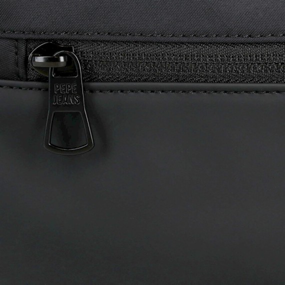 Mochila para Portátil 15.6" Adapt. 2C PEPE JEANS Sail Up Preta | Ref. 186.7172541